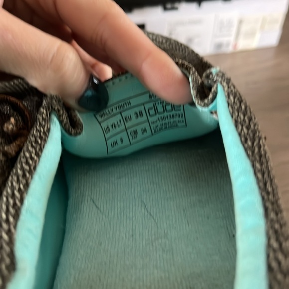 Youth hey dudes - Picture 4 of 5